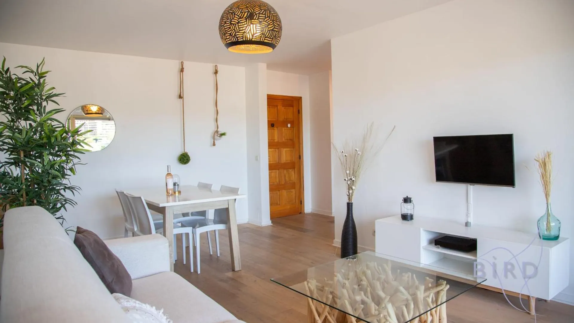 Beautiful Apartment With Terrace Ac And Parking Le Cannet